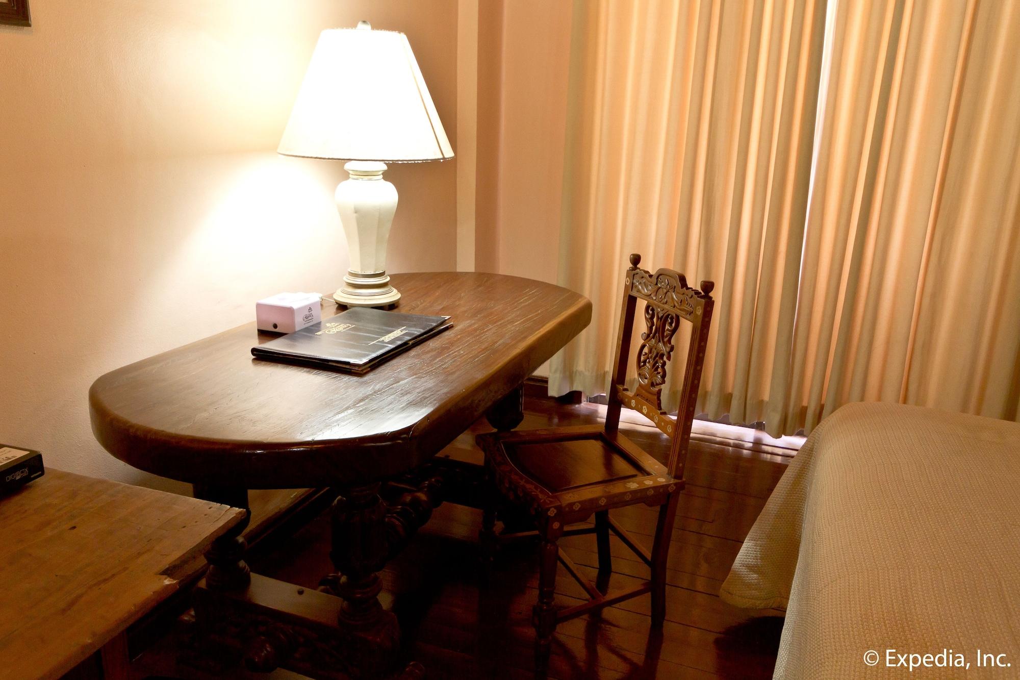 Crown Regency Residences Cebu - Quarantine Hotel Extérieur photo