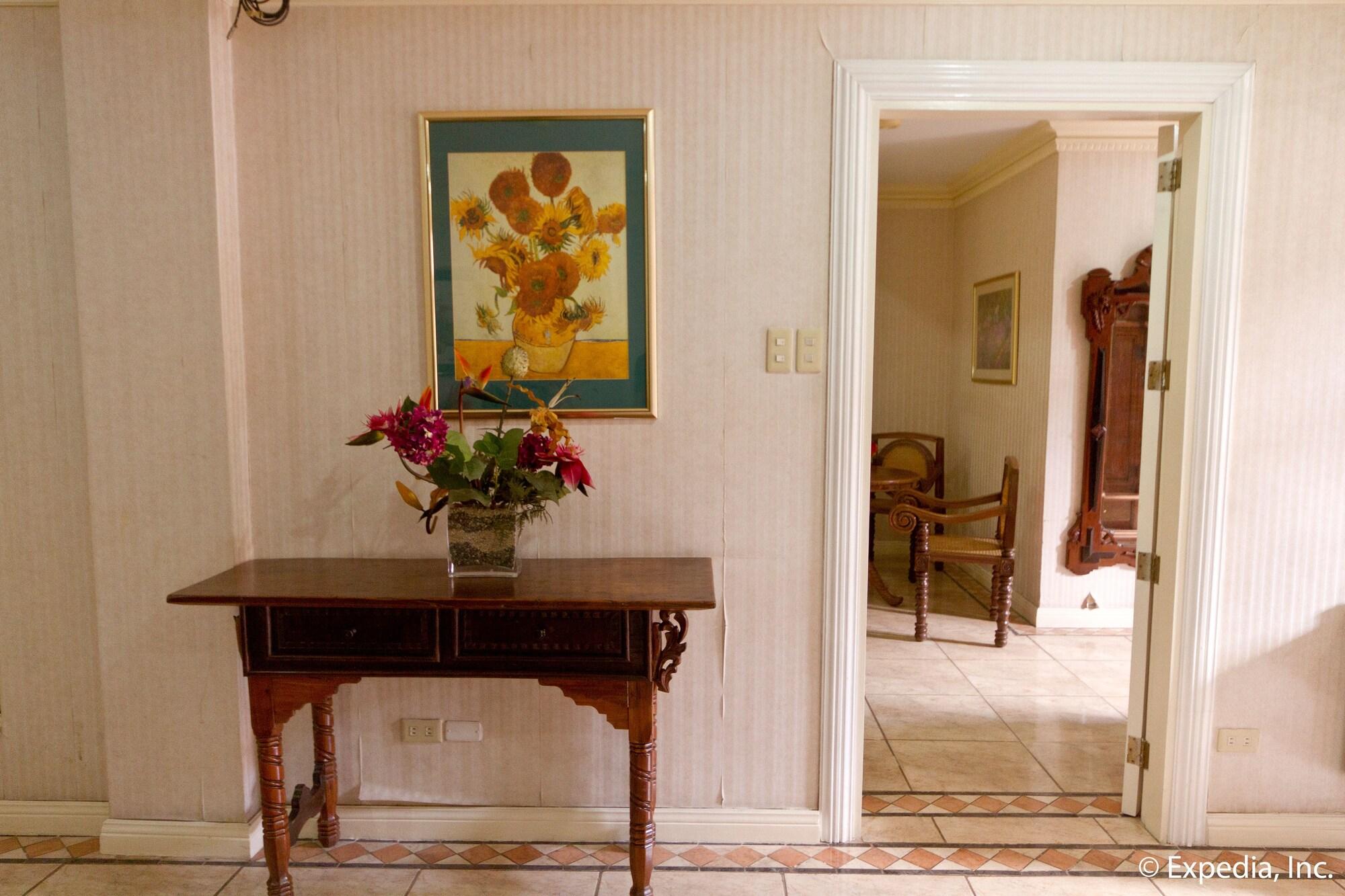 Crown Regency Residences Cebu - Quarantine Hotel Extérieur photo