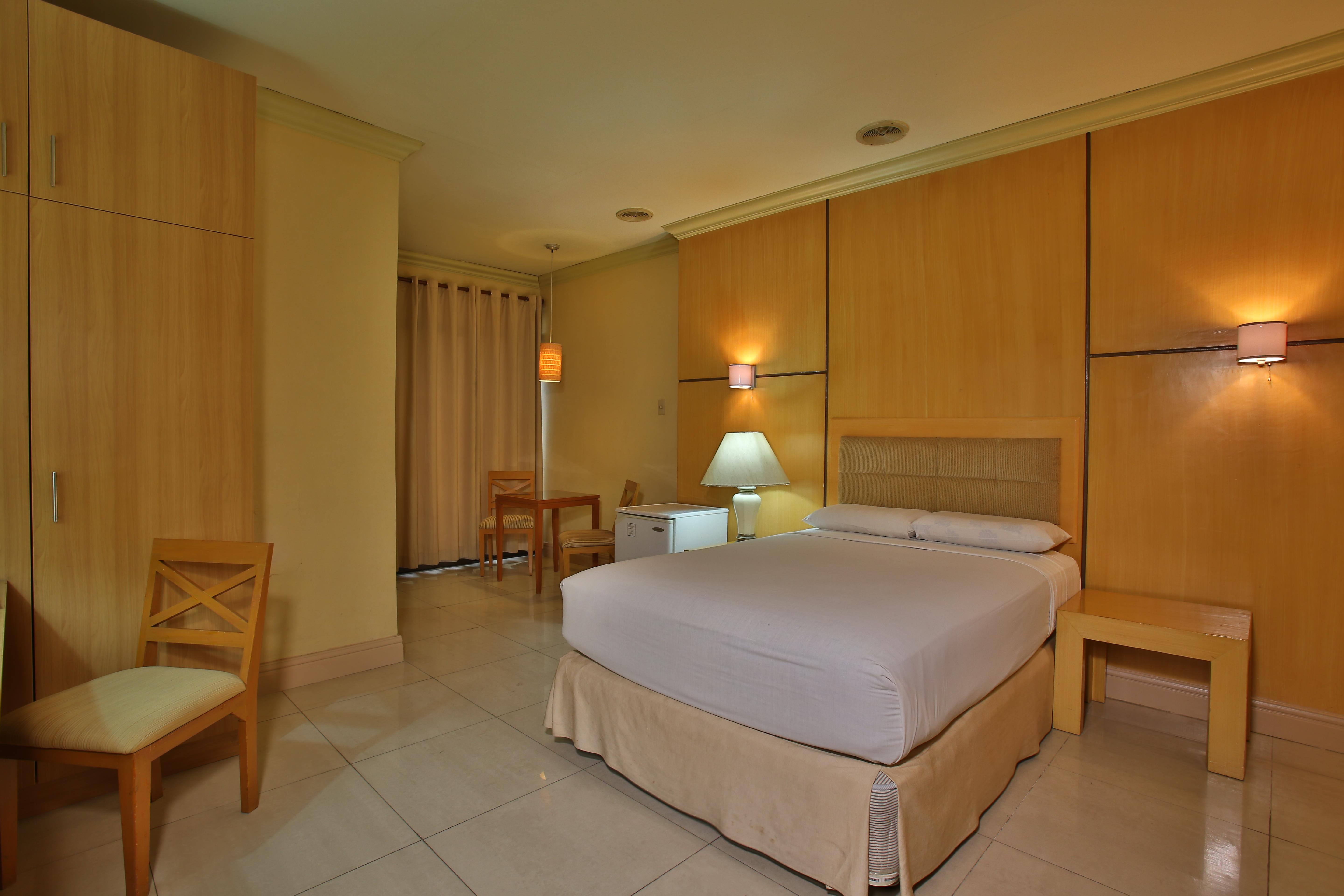 Crown Regency Residences Cebu - Quarantine Hotel Extérieur photo