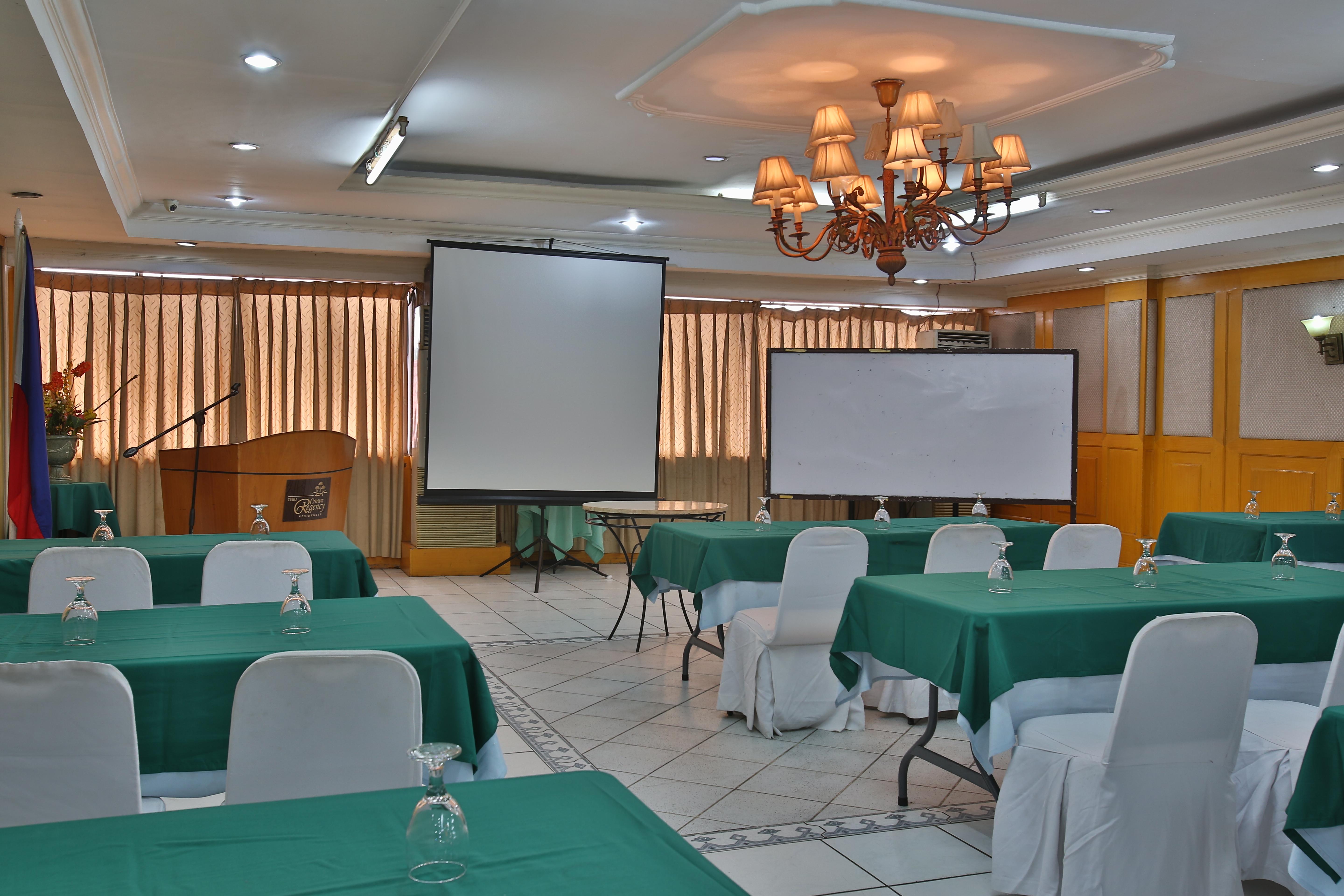 Crown Regency Residences Cebu - Quarantine Hotel Extérieur photo