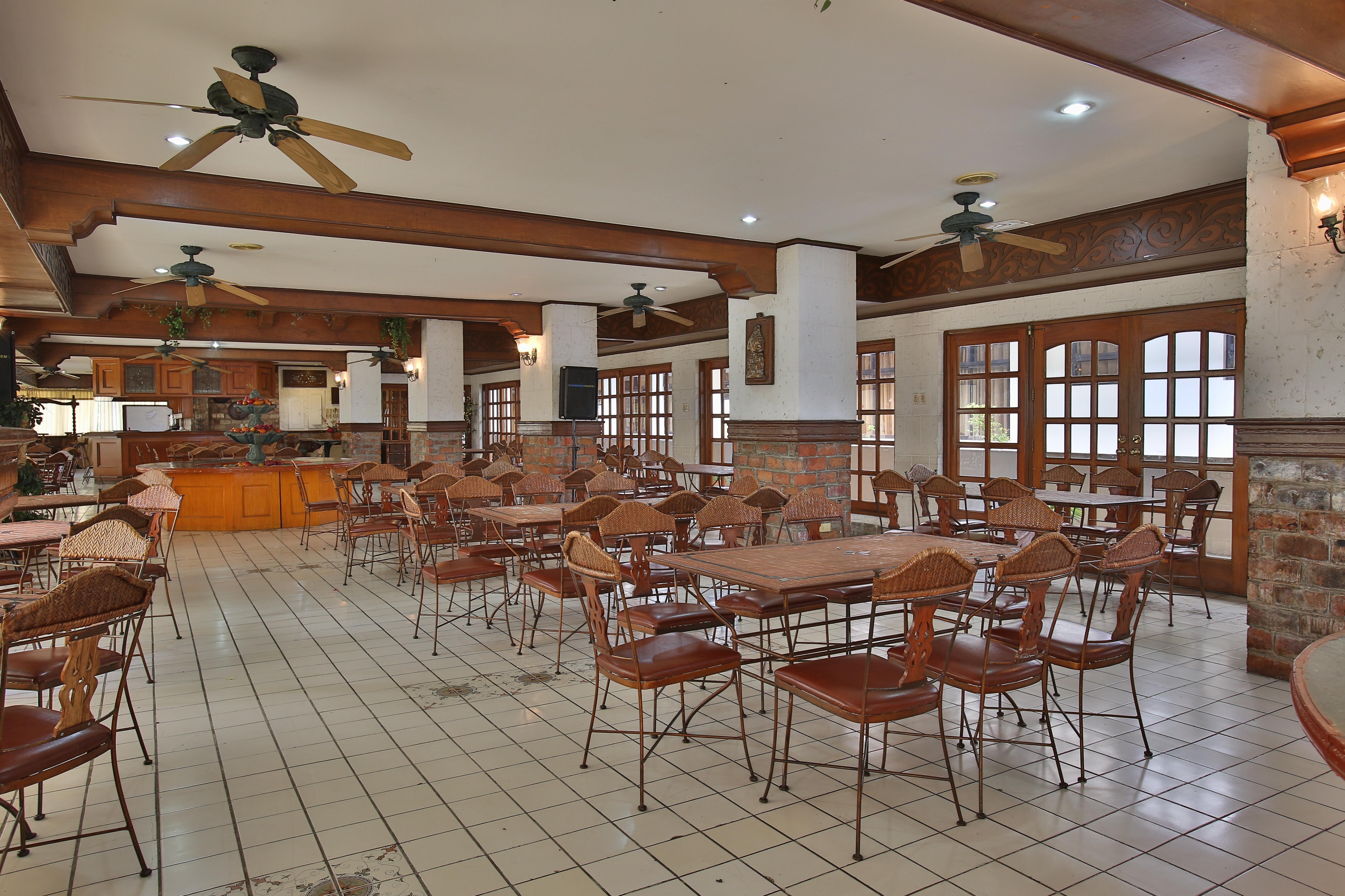 Crown Regency Residences Cebu - Quarantine Hotel Extérieur photo