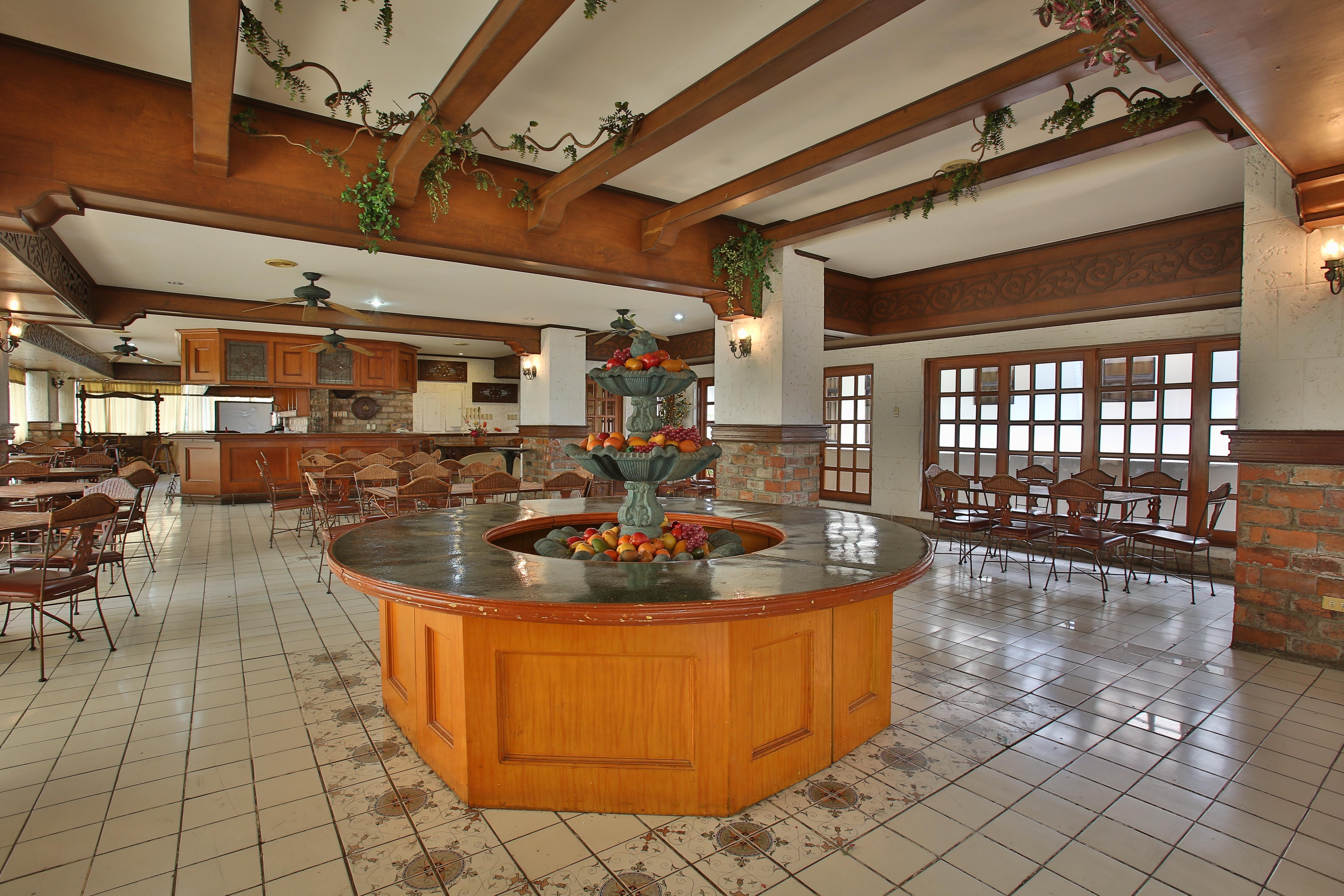 Crown Regency Residences Cebu - Quarantine Hotel Extérieur photo