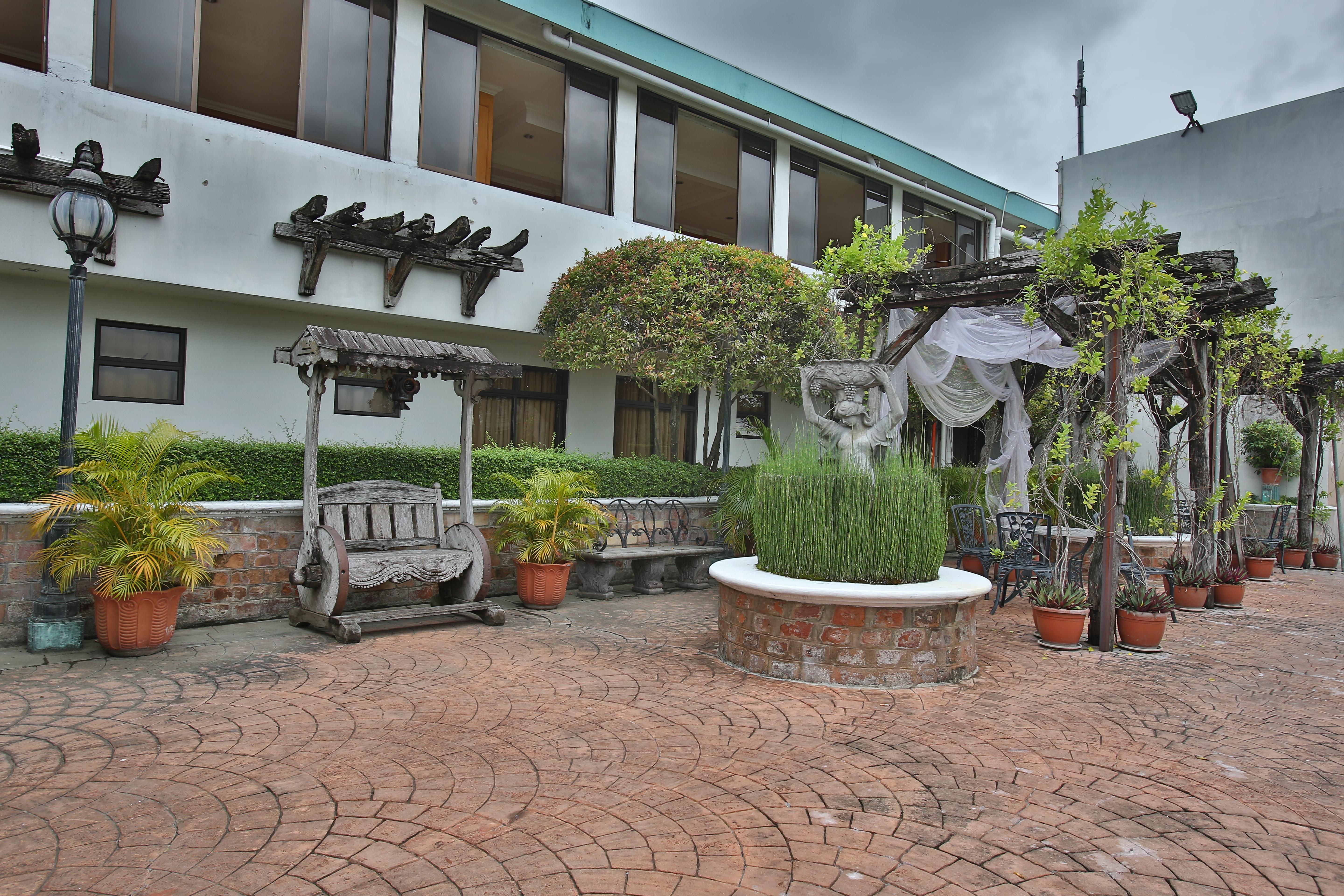 Crown Regency Residences Cebu - Quarantine Hotel Extérieur photo